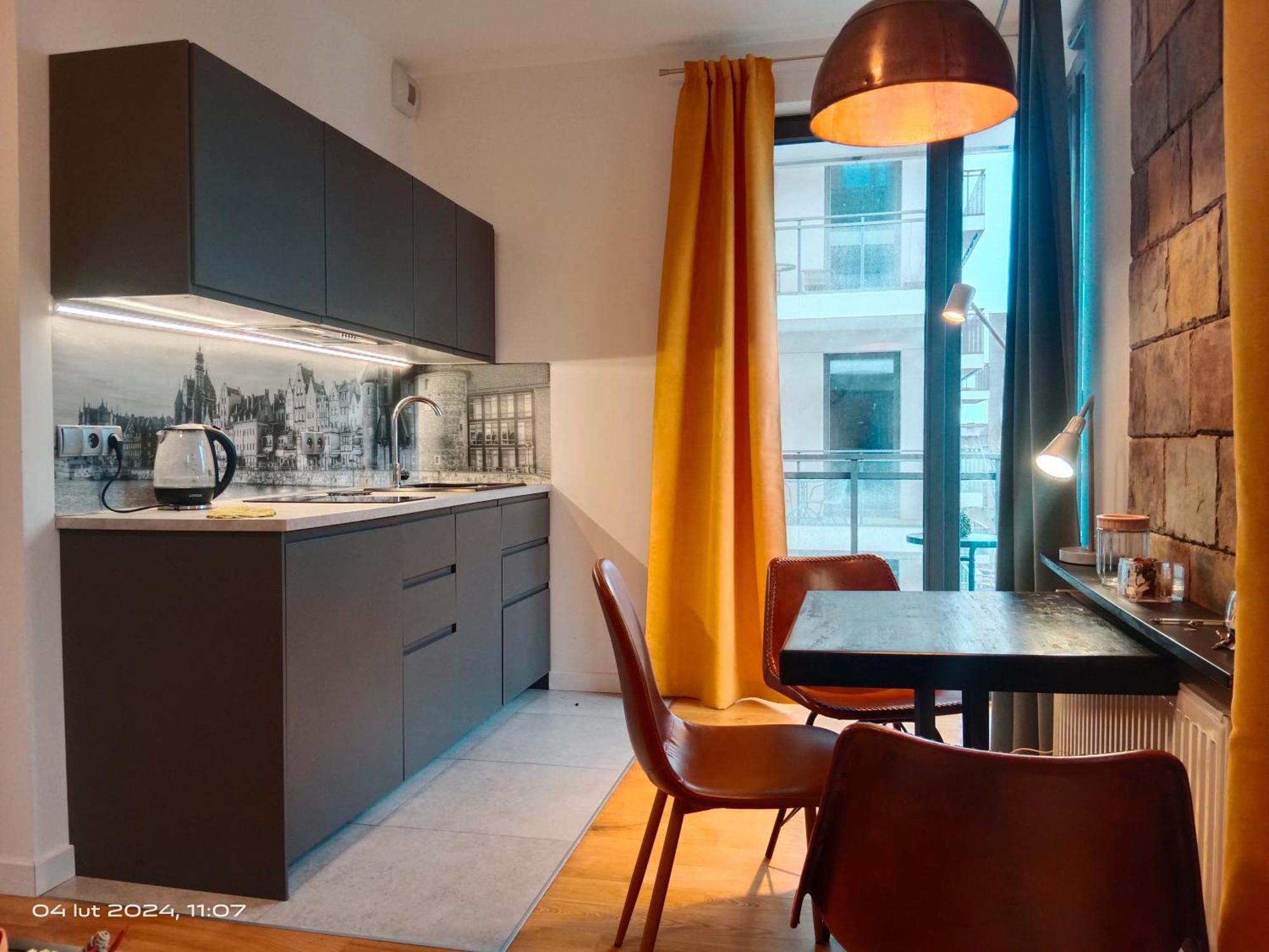 Uroczy Apartament Dlugie Ogrody 48 Gdaňsk Exteriér fotografie